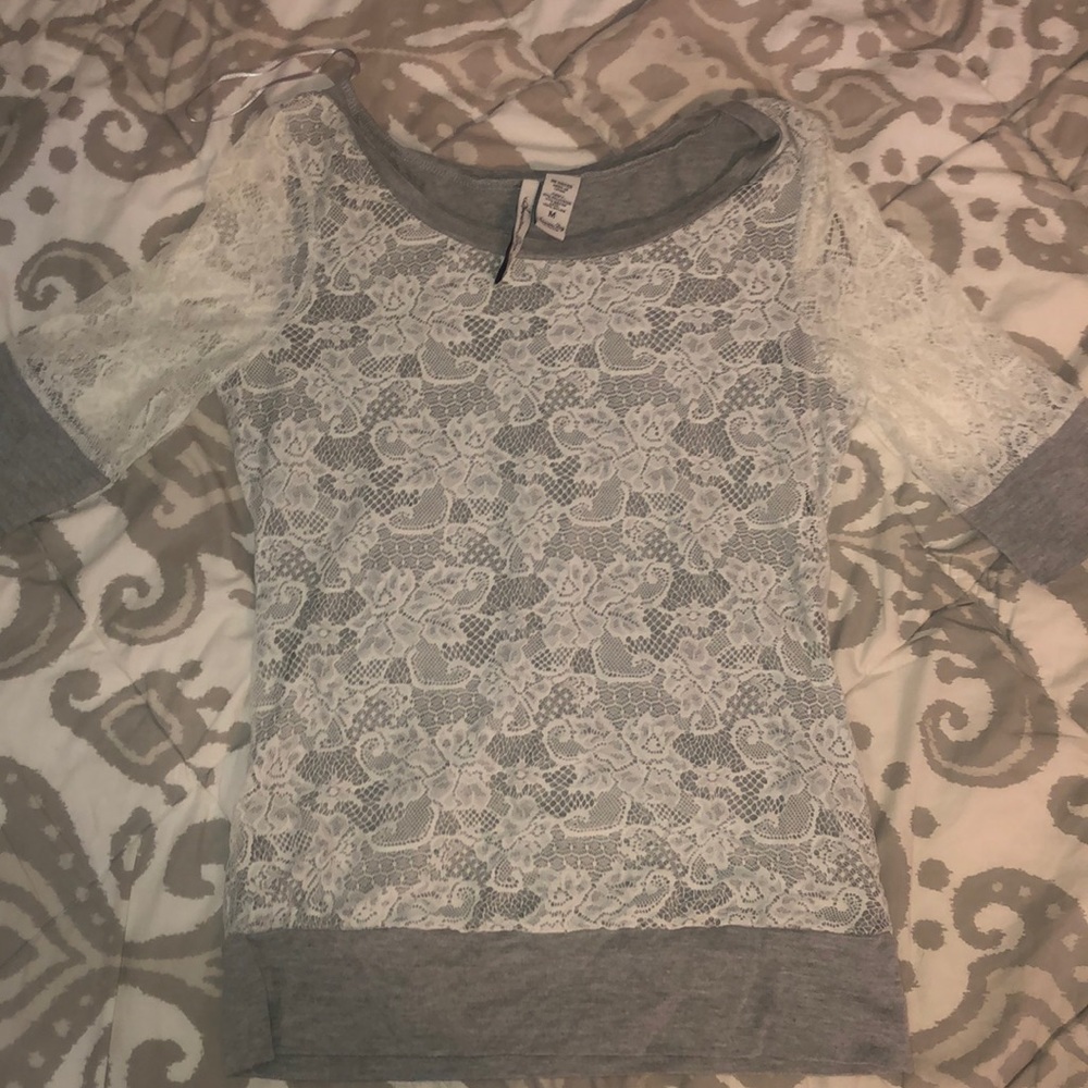 American rag Lace short sleeve top